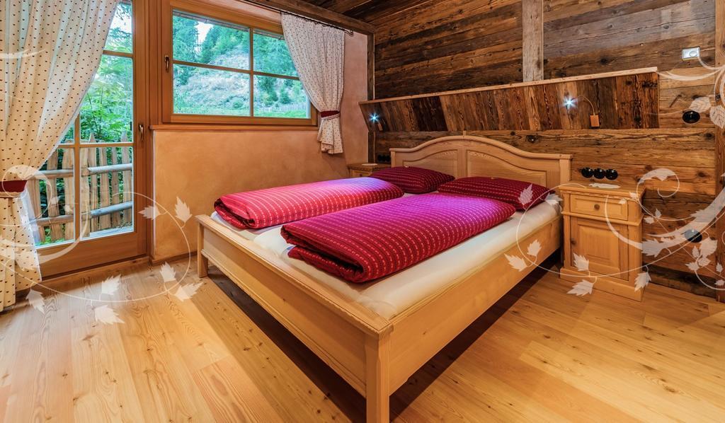 Glinzhof Mountain Natur Resort Agriturismo Сан Кандидо Стая снимка